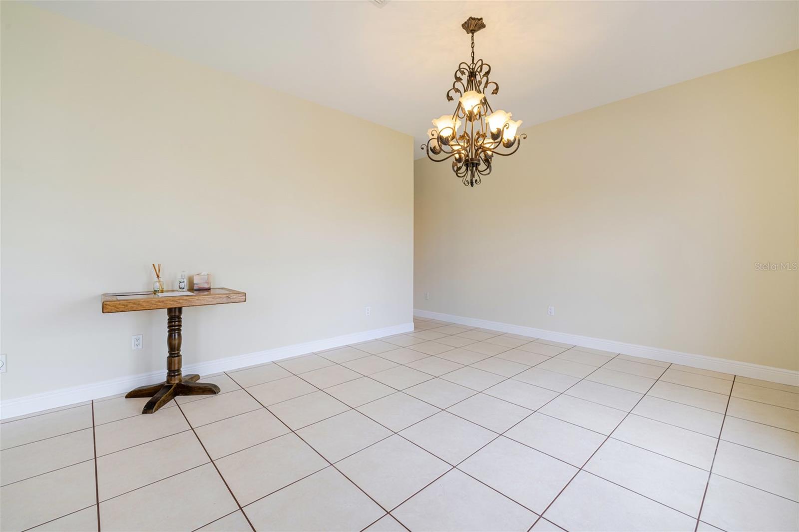 FT MYERS SHORES - Residential