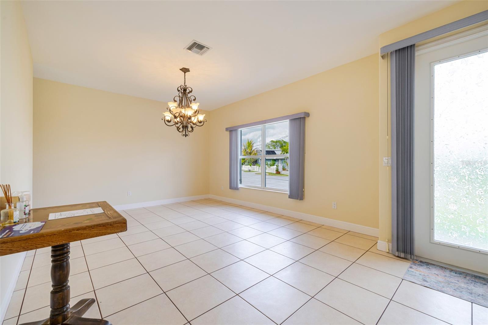FT MYERS SHORES - Residential