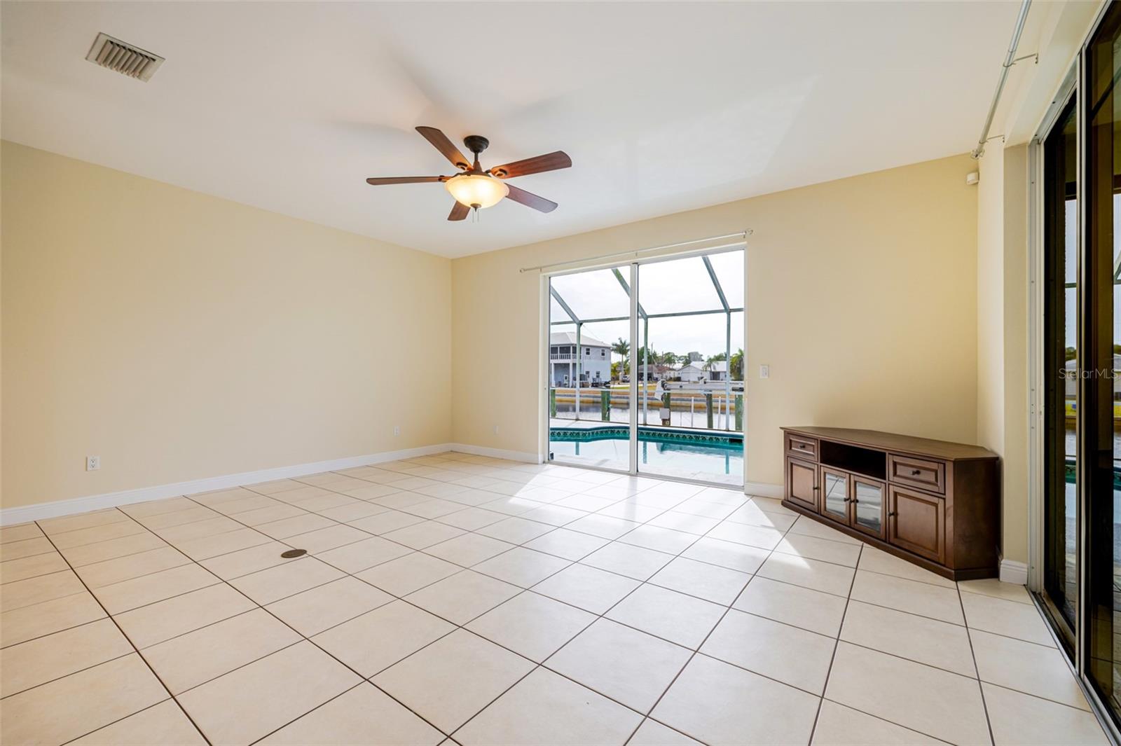FT MYERS SHORES - Residential