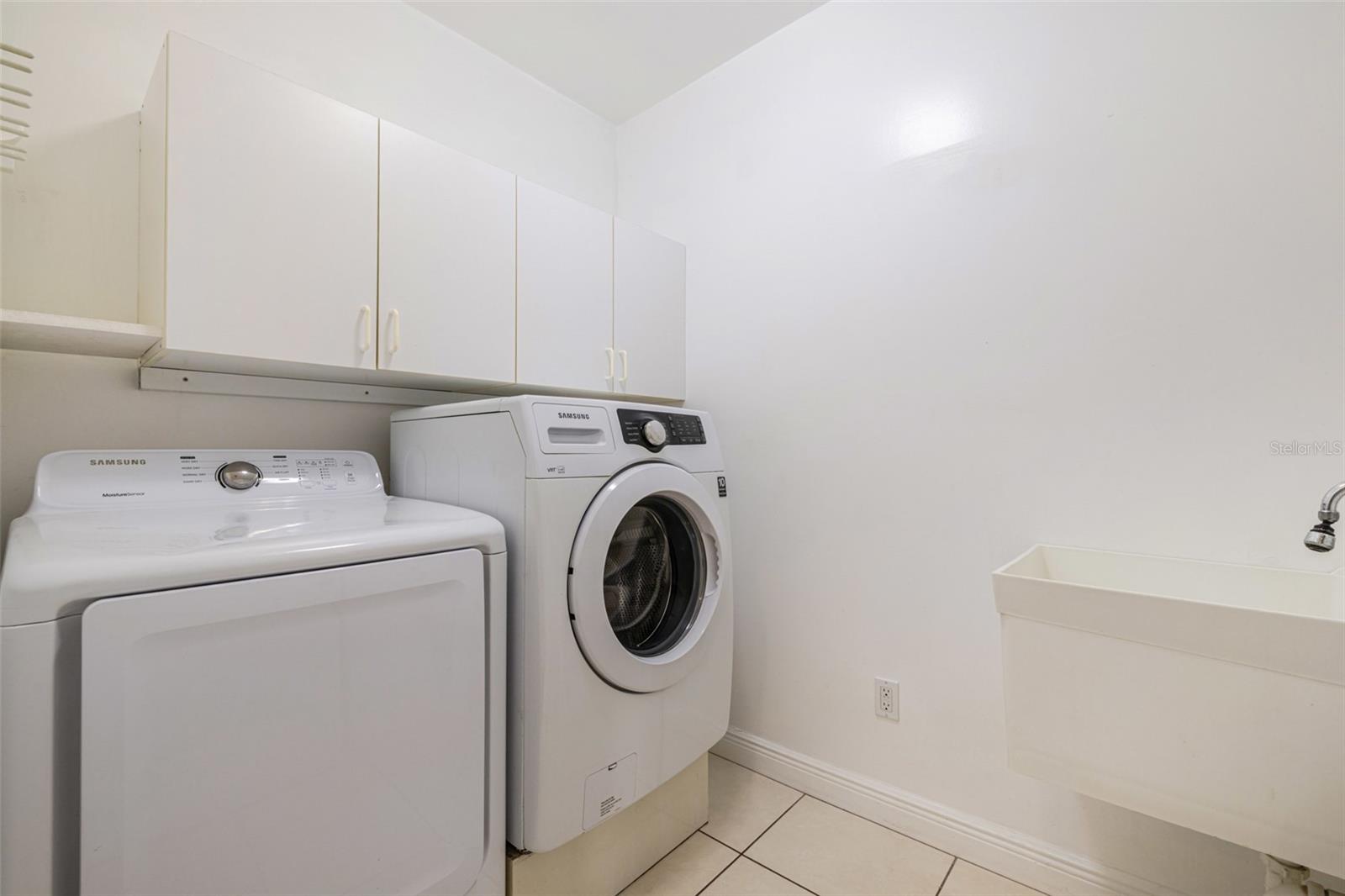 FT MYERS SHORES - Residential