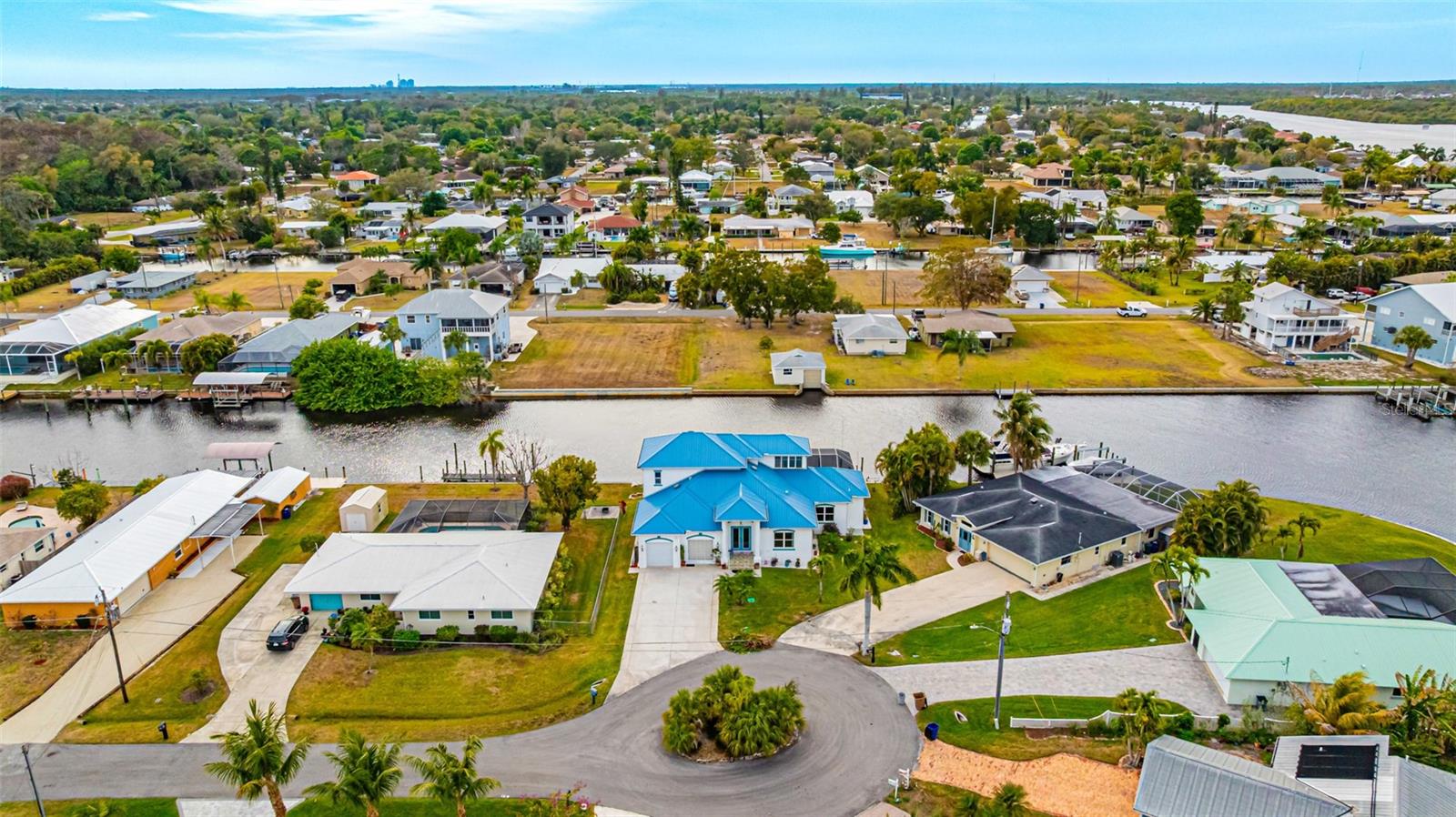 FT MYERS SHORES - Residential