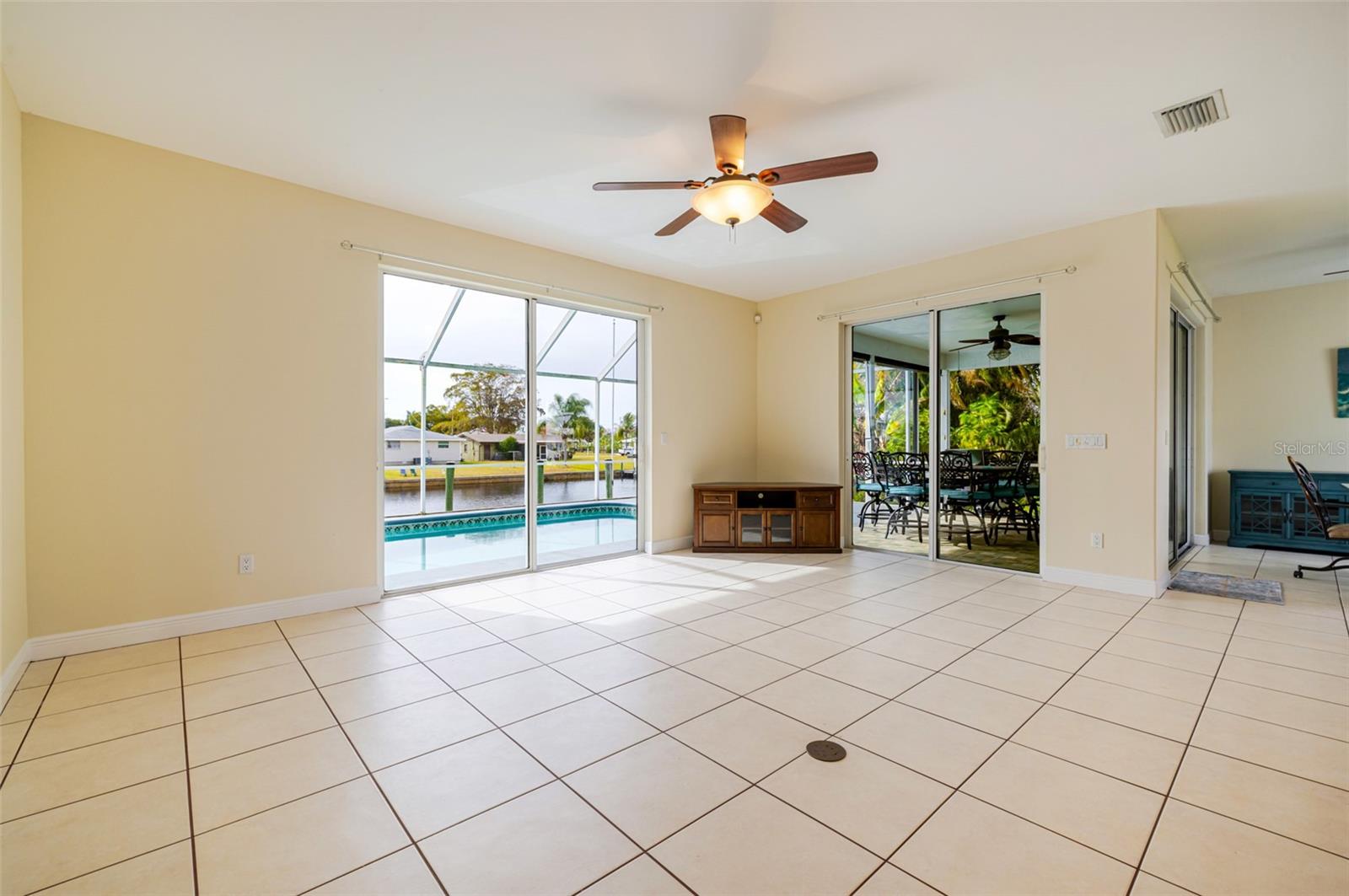 FT MYERS SHORES - Residential