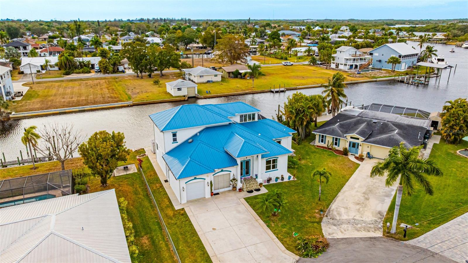 FT MYERS SHORES - Residential