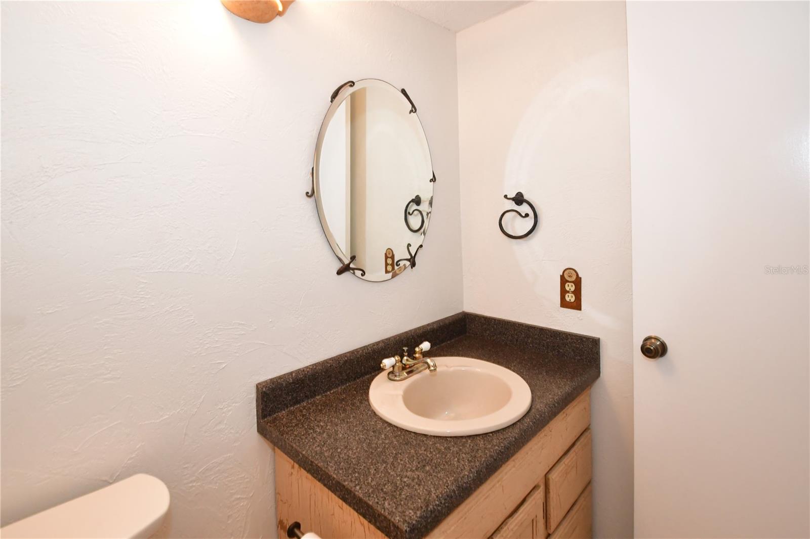 ISLAND WALK CONDO - Residential Lease