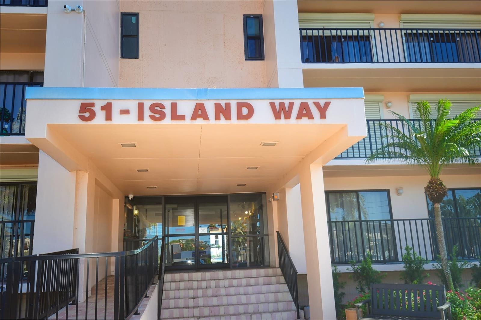 ISLAND WALK CONDO - Residential Lease