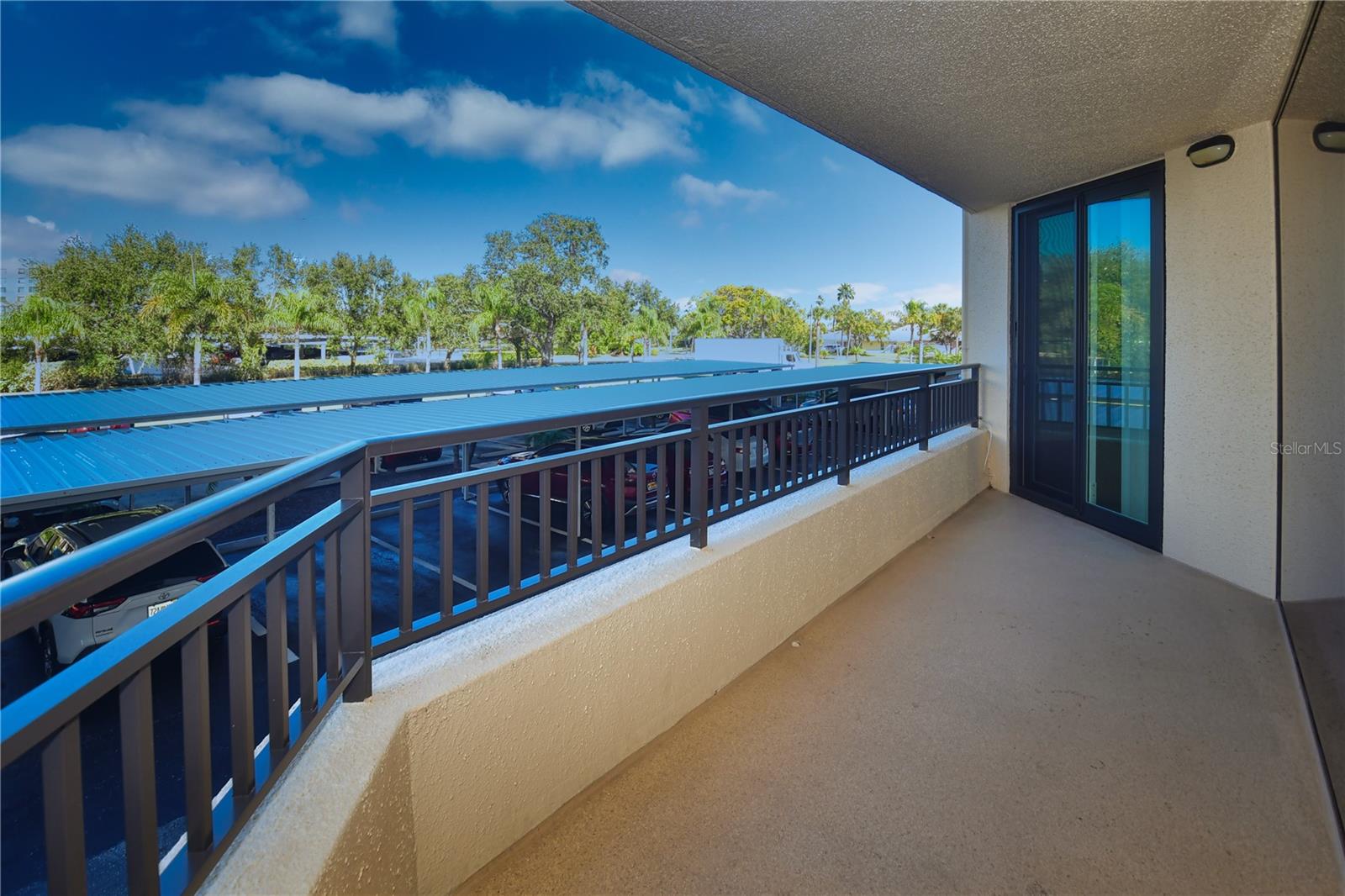 ISLAND WALK CONDO - Residential Lease