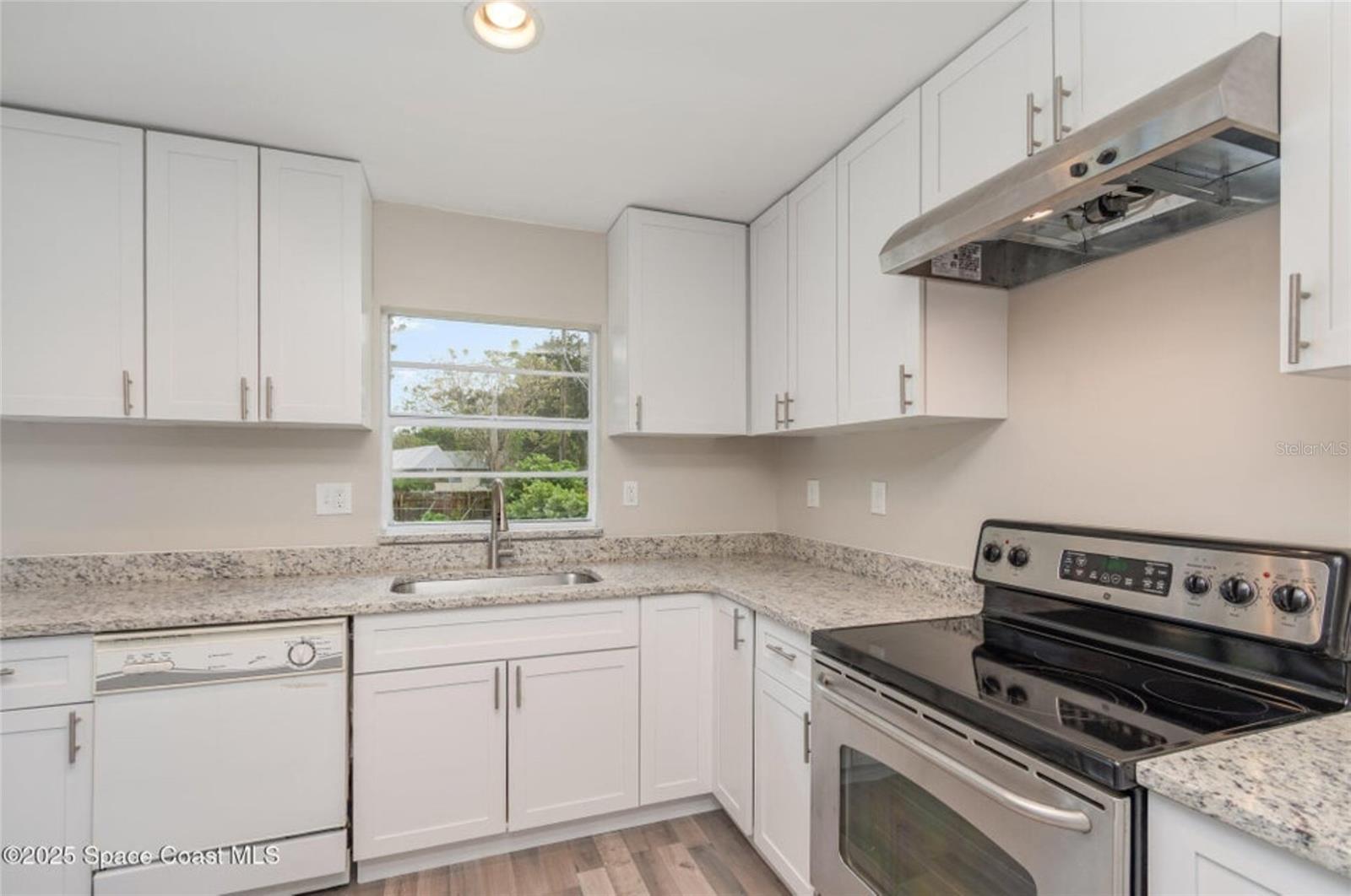 SILVER PINES - Residential