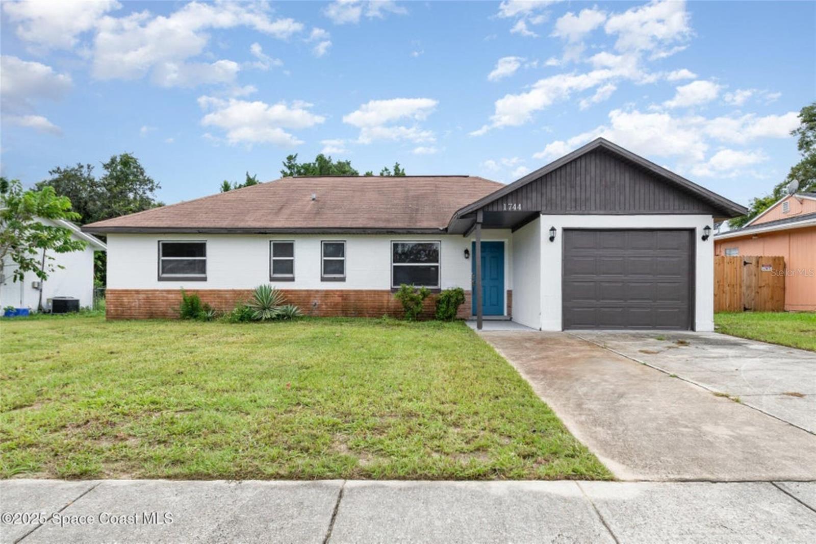 1744 VALENCIA AVENUE