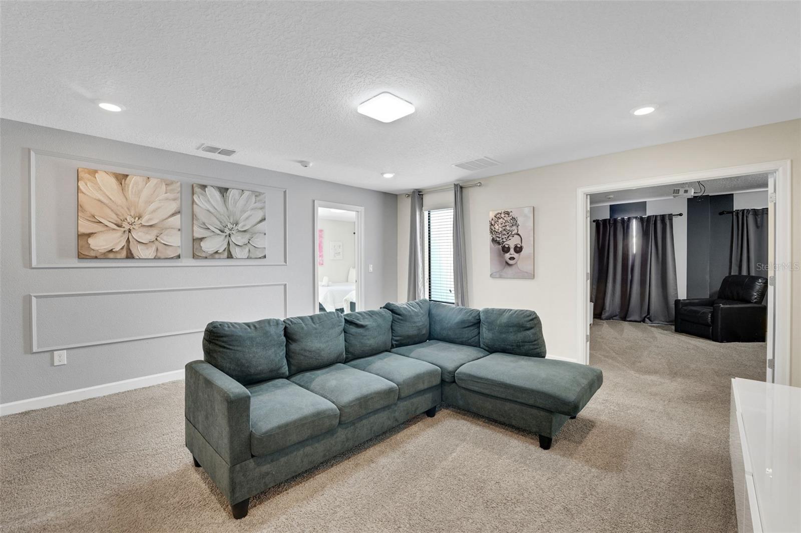 STOREY LAKE PH 3 - Residential