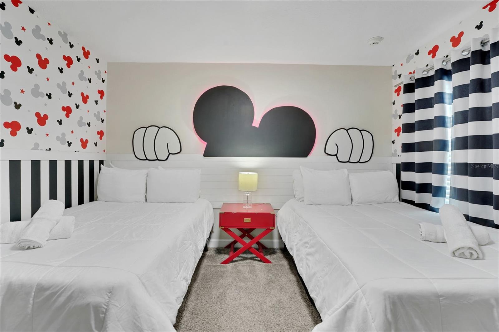 STOREY LAKE PH 3 - Residential