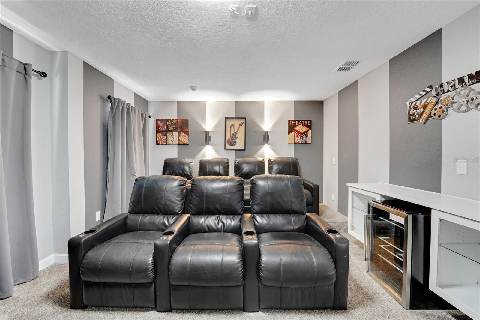 STOREY LAKE PH 3 - Residential