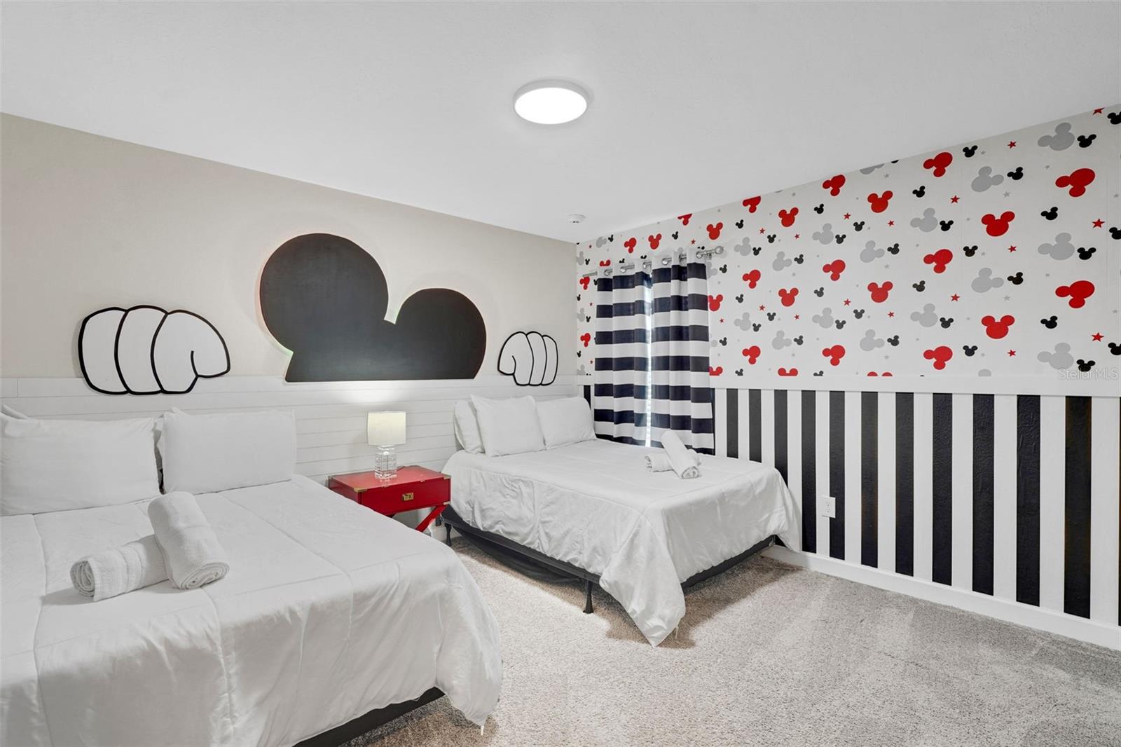 STOREY LAKE PH 3 - Residential