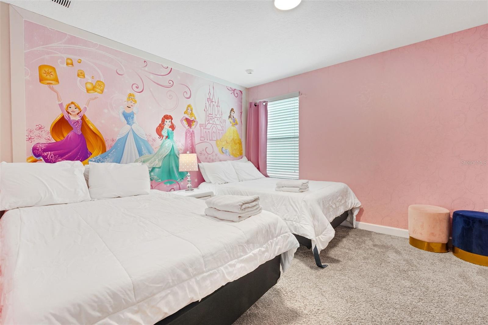 STOREY LAKE PH 3 - Residential