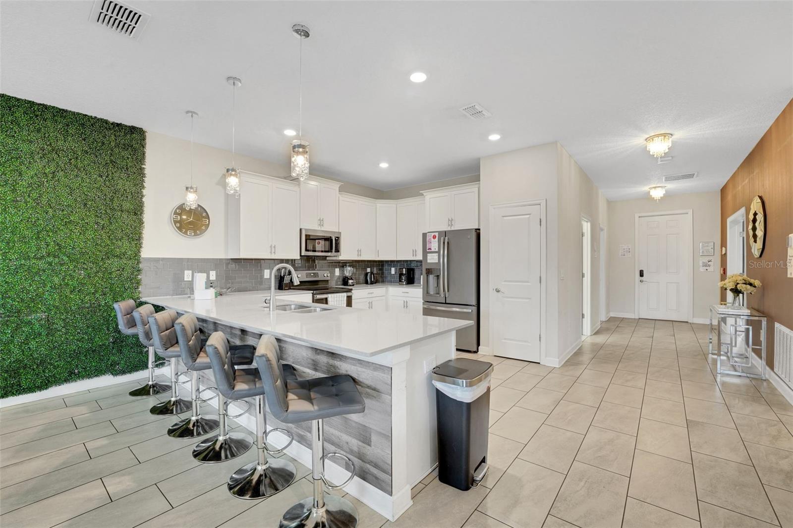 STOREY LAKE PH 3 - Residential