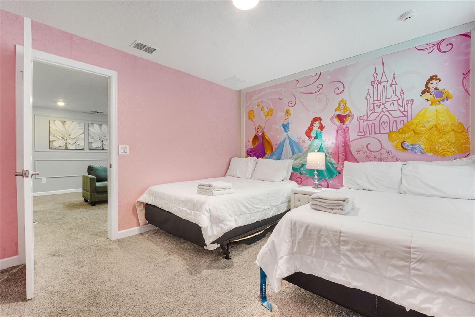 STOREY LAKE PH 3 - Residential