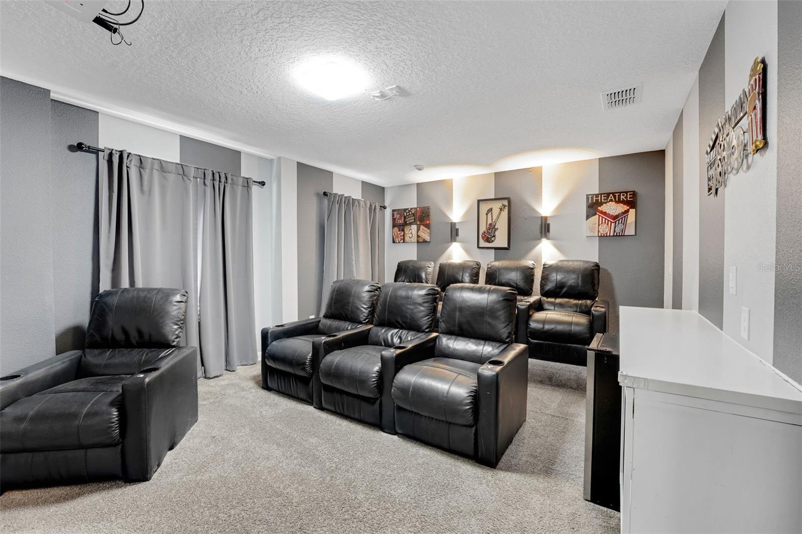 STOREY LAKE PH 3 - Residential