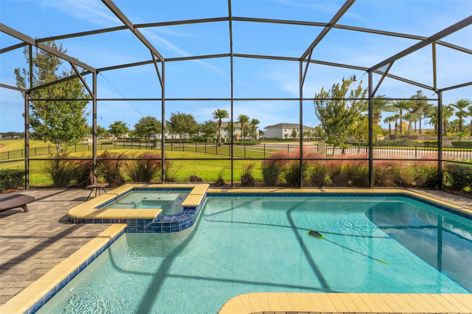 STOREY LAKE PH 3 - Residential