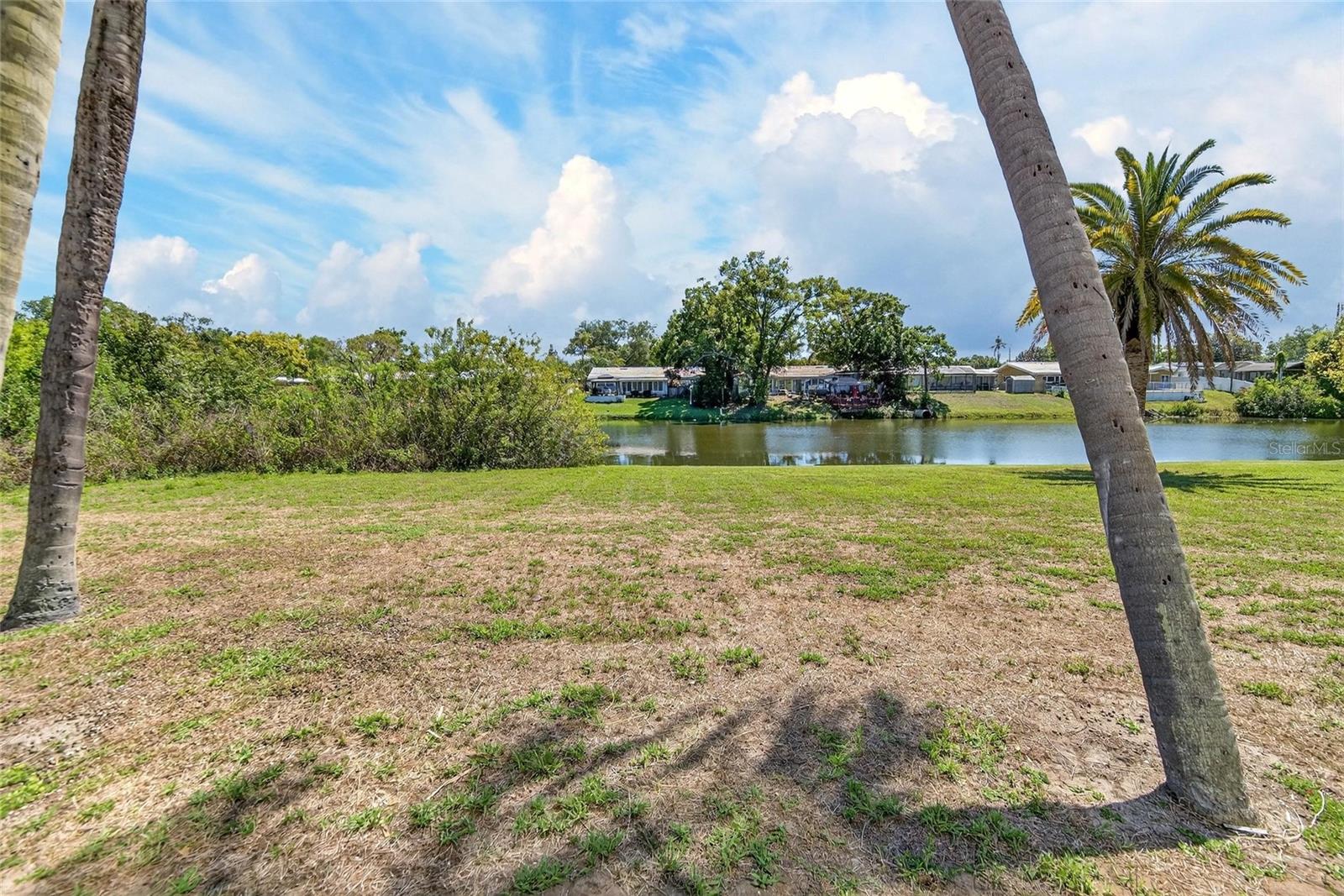 IMPERIAL PARK CONDO - Residential