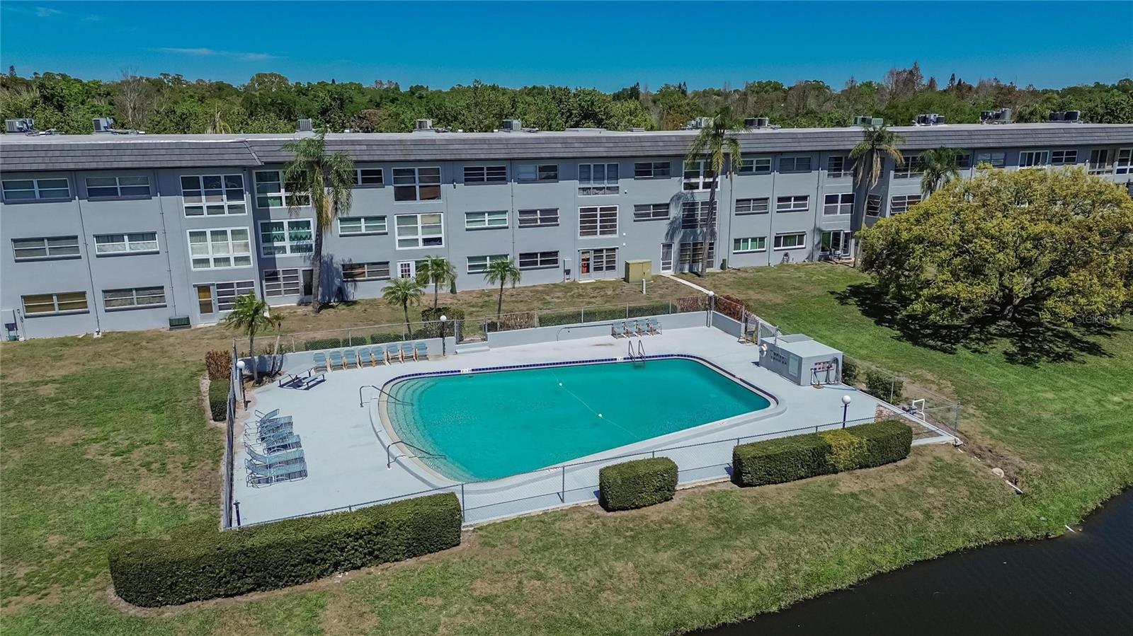 IMPERIAL PARK CONDO - Residential