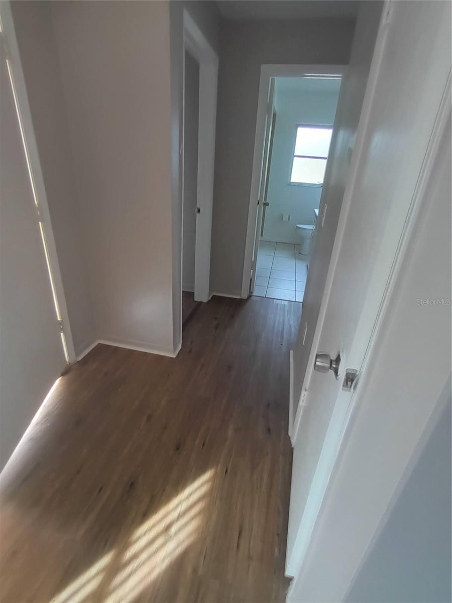 CITRUS SPGS UNIT 21 - Residential Lease