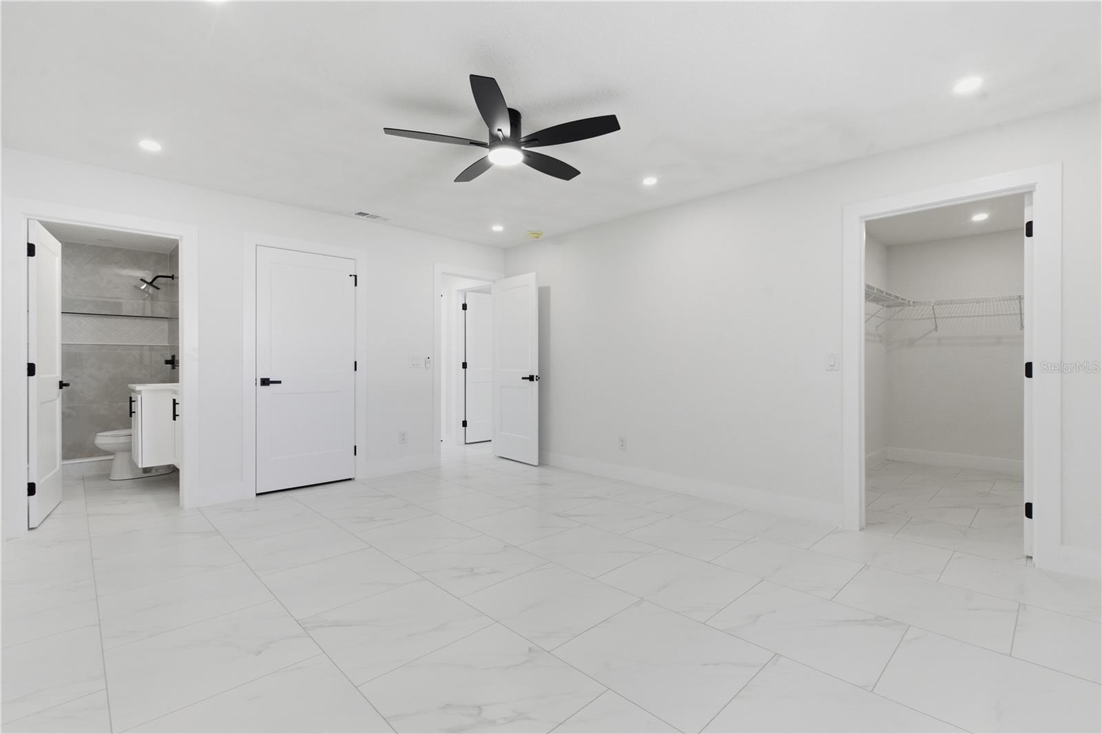 TOWNN COUNTRY PARK UN 06 - Residential