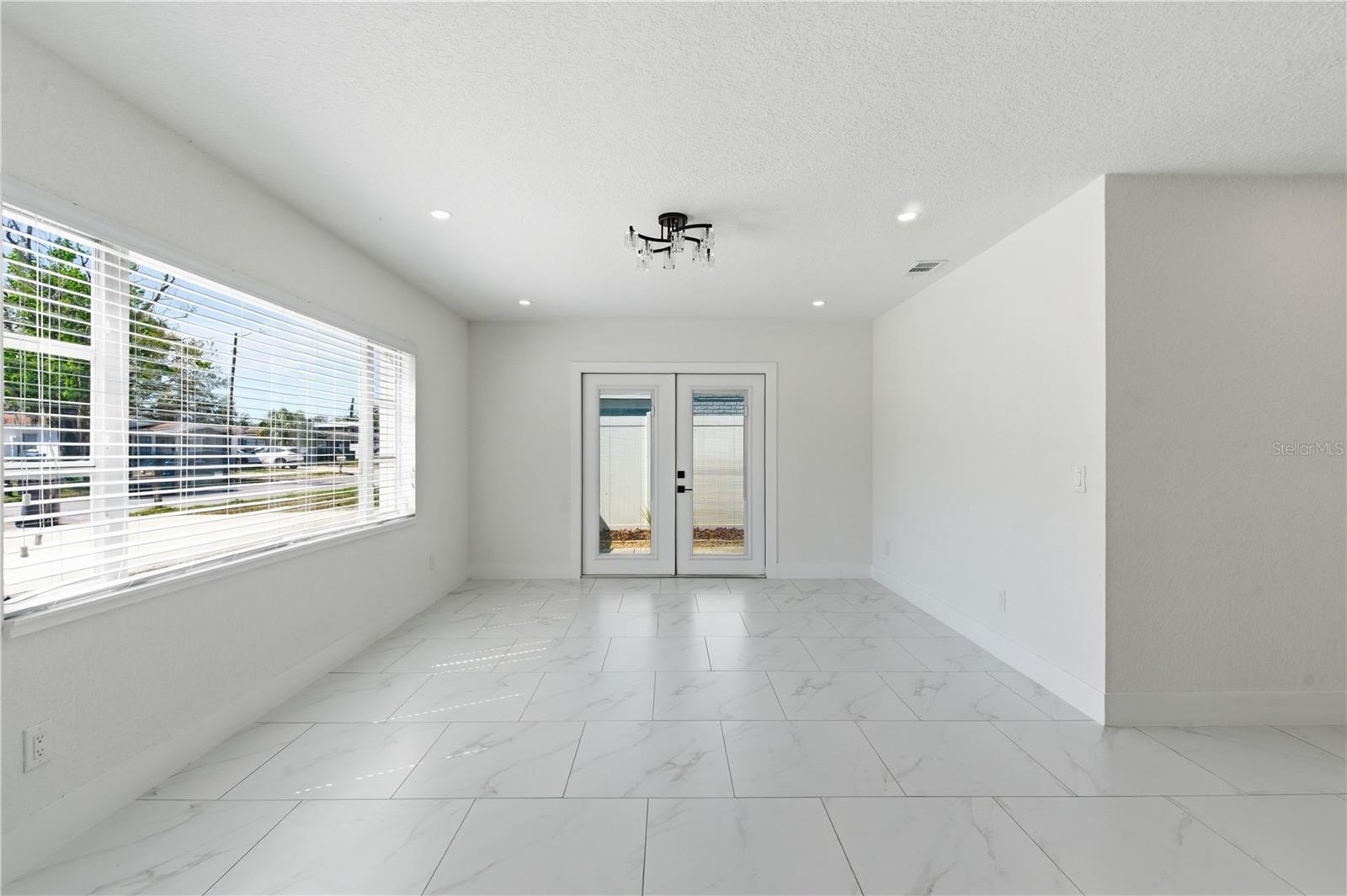 TOWNN COUNTRY PARK UN 06 - Residential