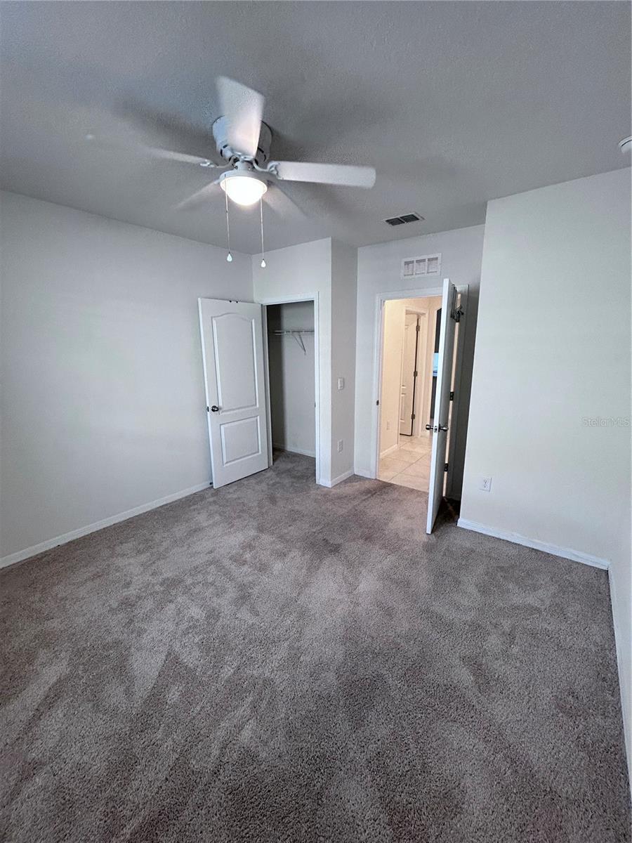 SUNCREST - Residential Lease