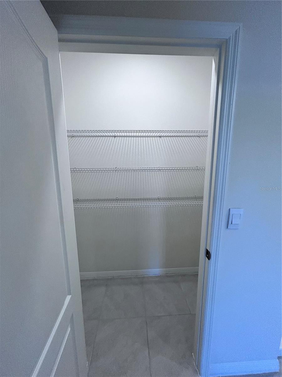 SUNCREST - Residential Lease