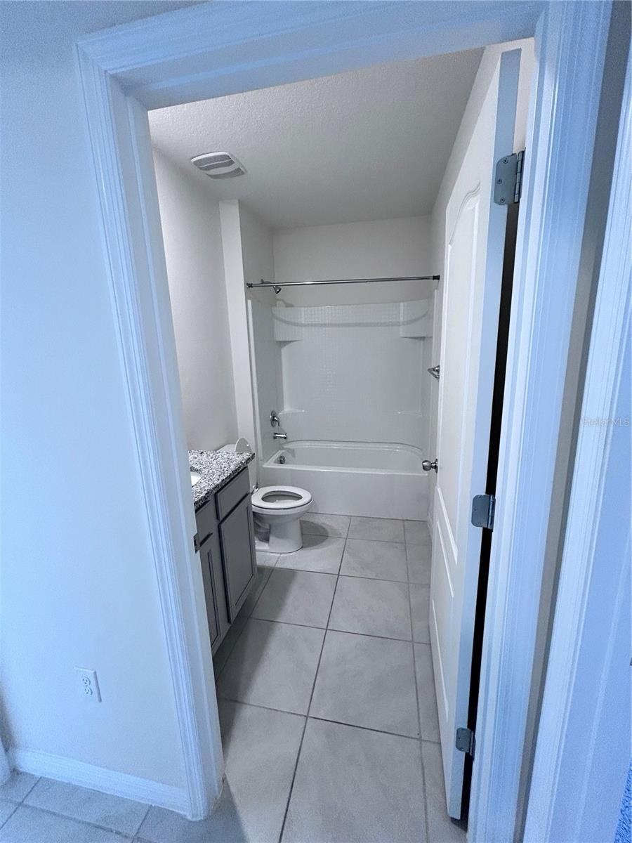 SUNCREST - Residential Lease