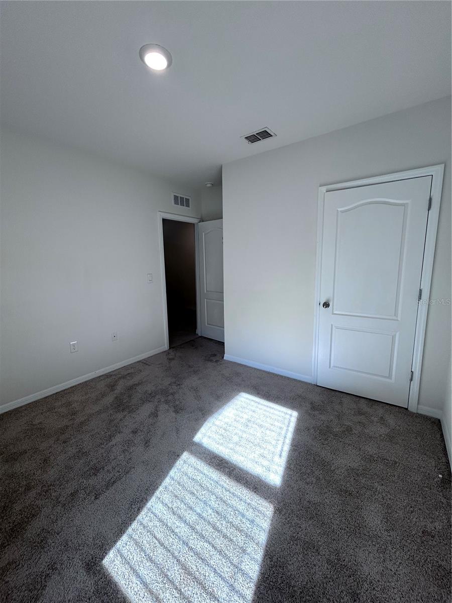 SUNCREST - Residential Lease