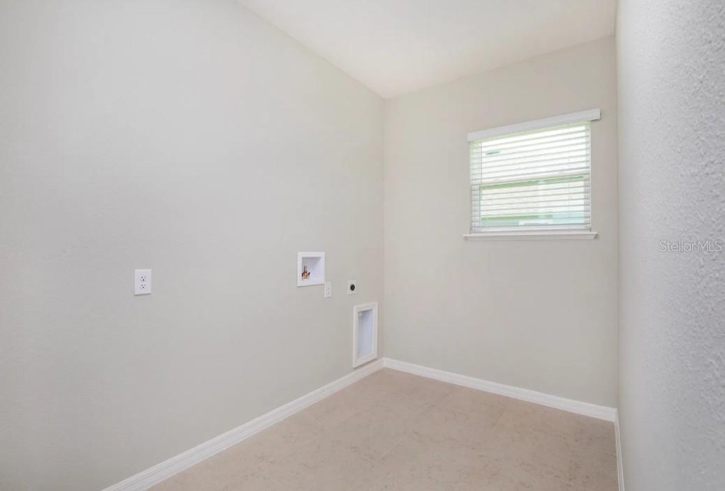 BRIARWOOD - Residential