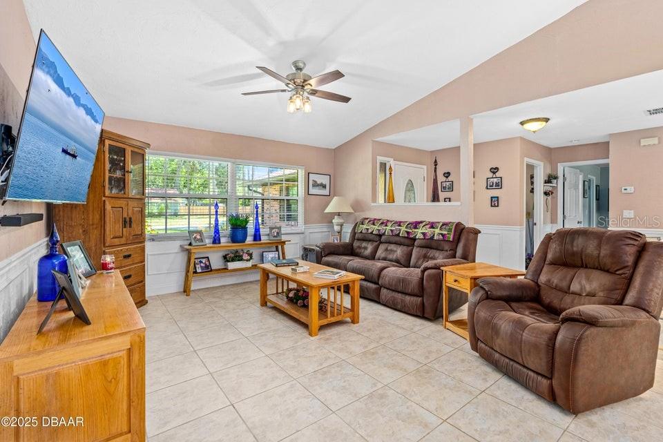 WOODS PORT ORANGE UNIT 01 - Residential