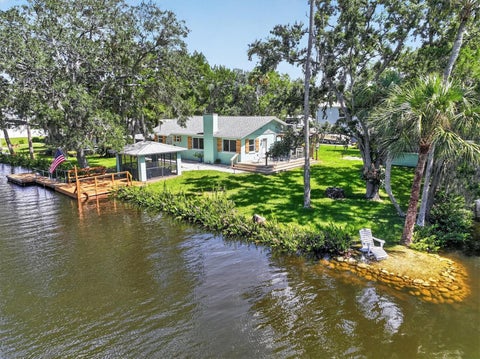 Photo of 6086 Island Drive, Weeki Wachee, FL 34607 (MLS # W7888520)