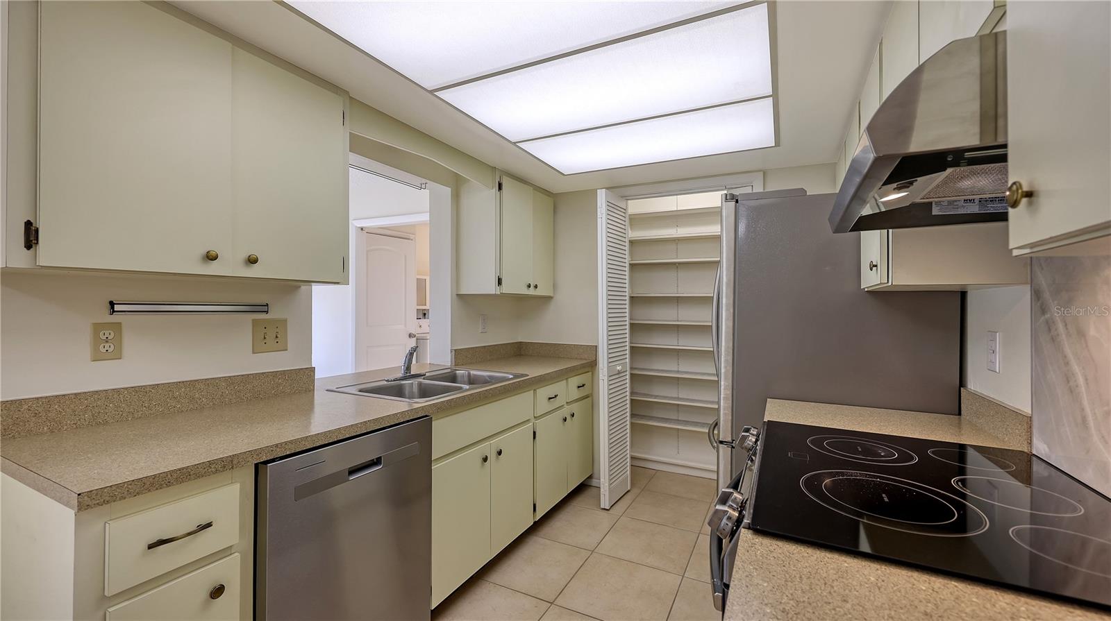 BRENTWOOD ESTATES - Residential