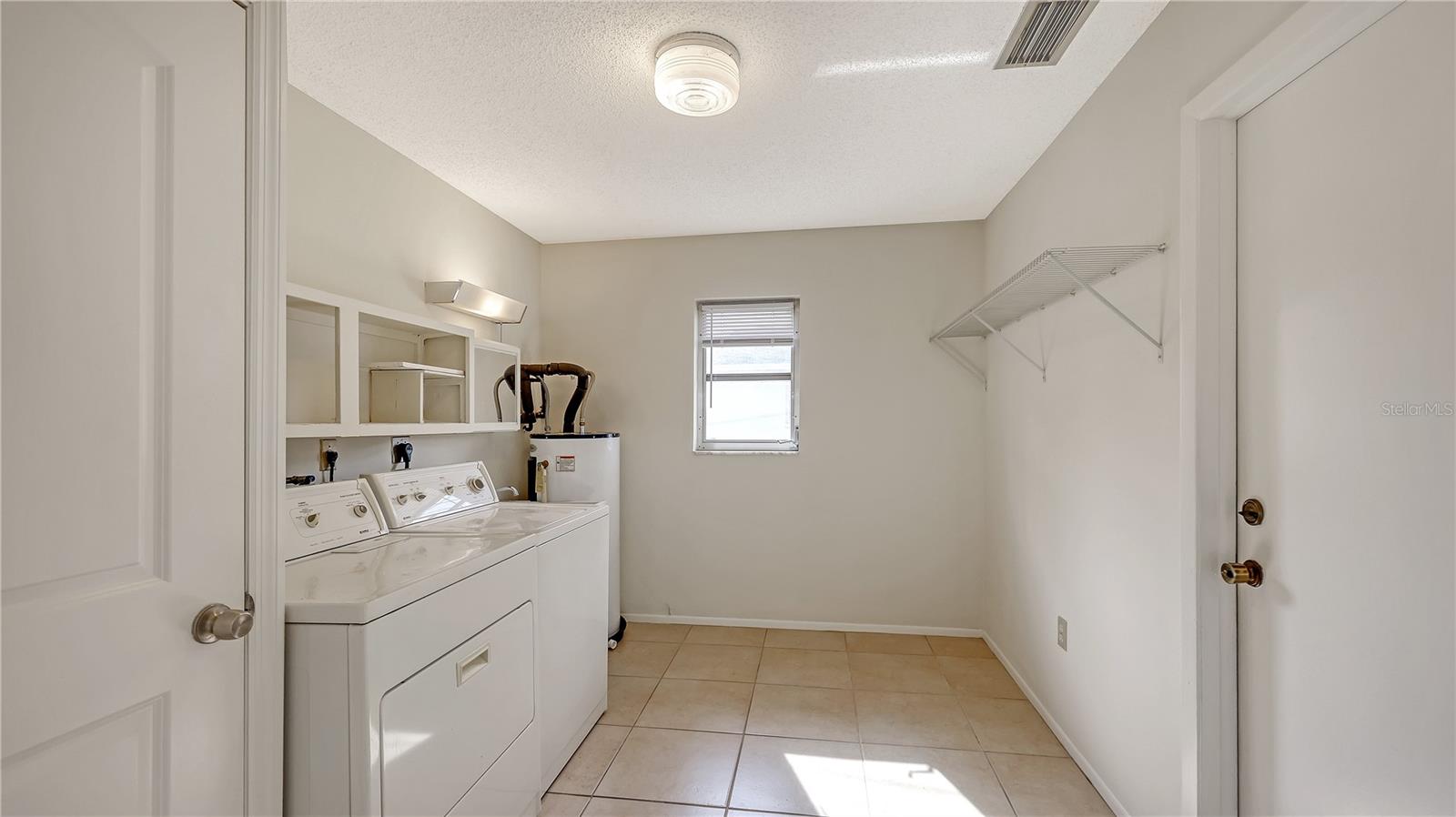 BRENTWOOD ESTATES - Residential