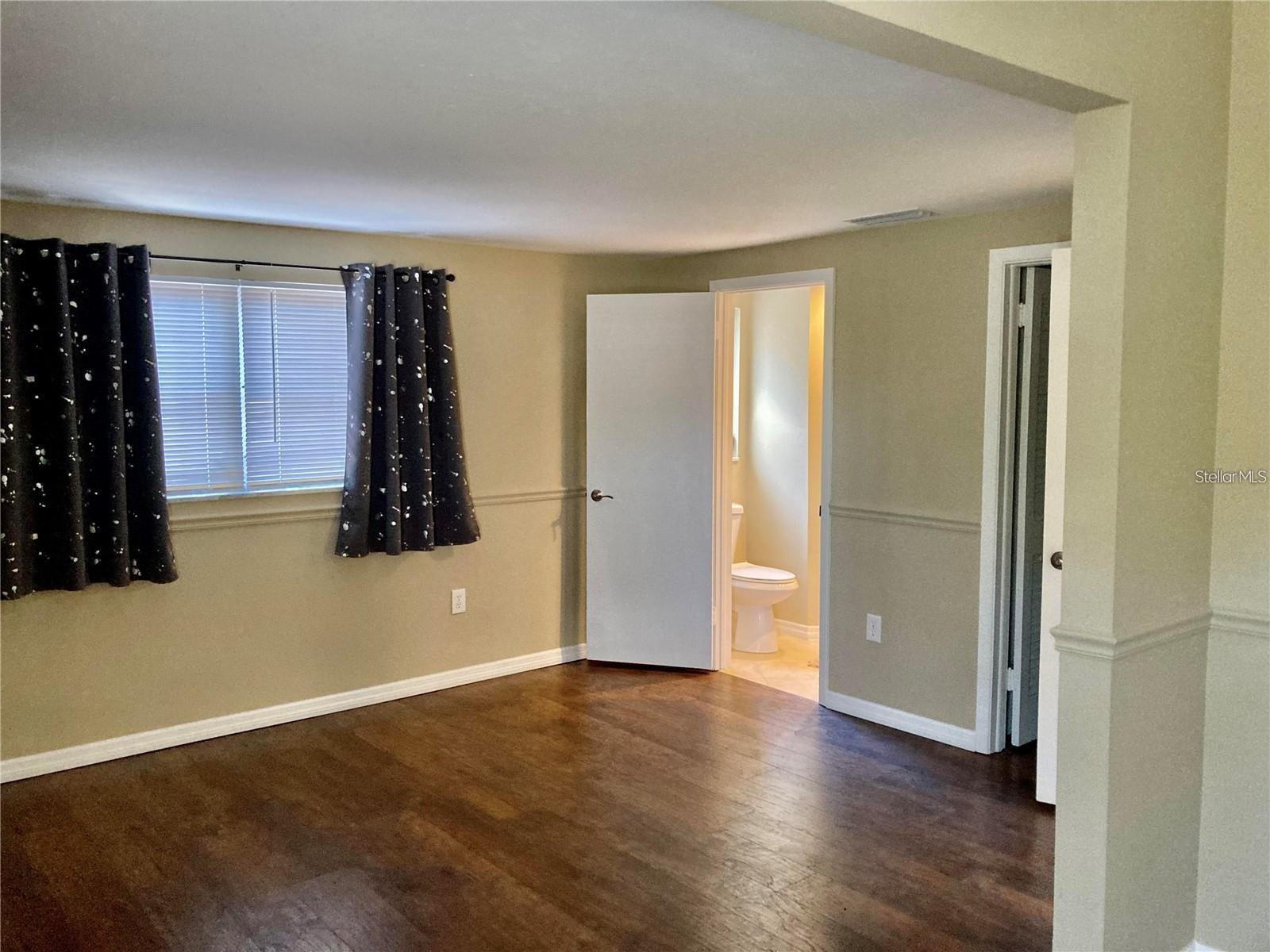 BAYSHORE GARDENS SEC 19 - Residential Lease