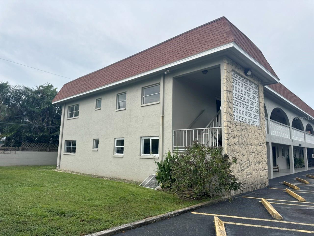 VILLA VALENCIA GARDEN CONDO - Residential