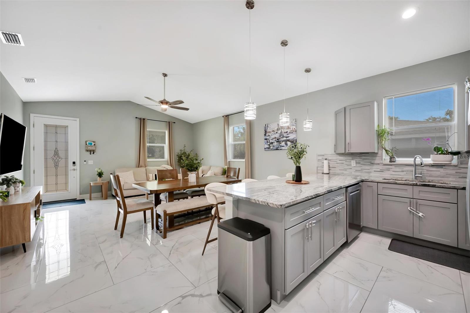 ONECO GARDENS - Residential