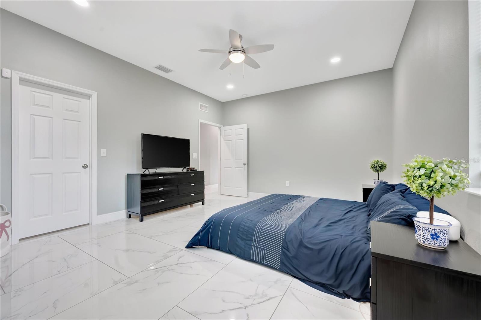 ONECO GARDENS - Residential
