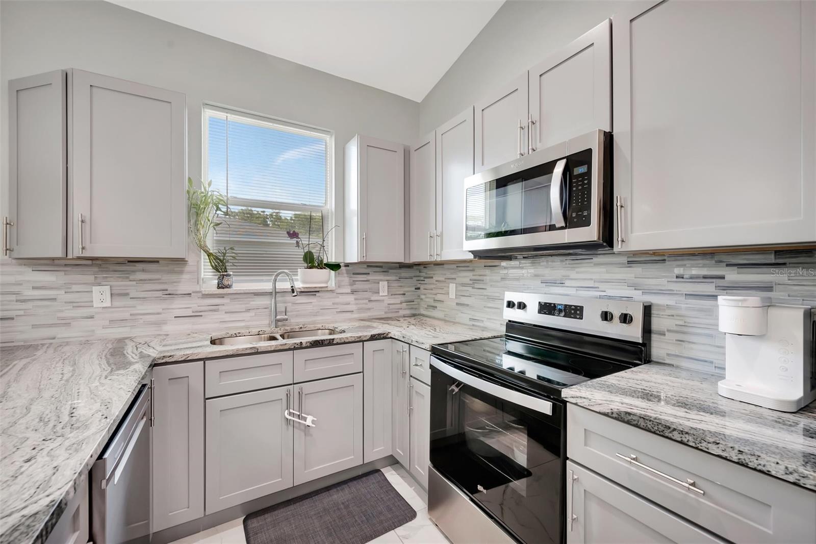 ONECO GARDENS - Residential