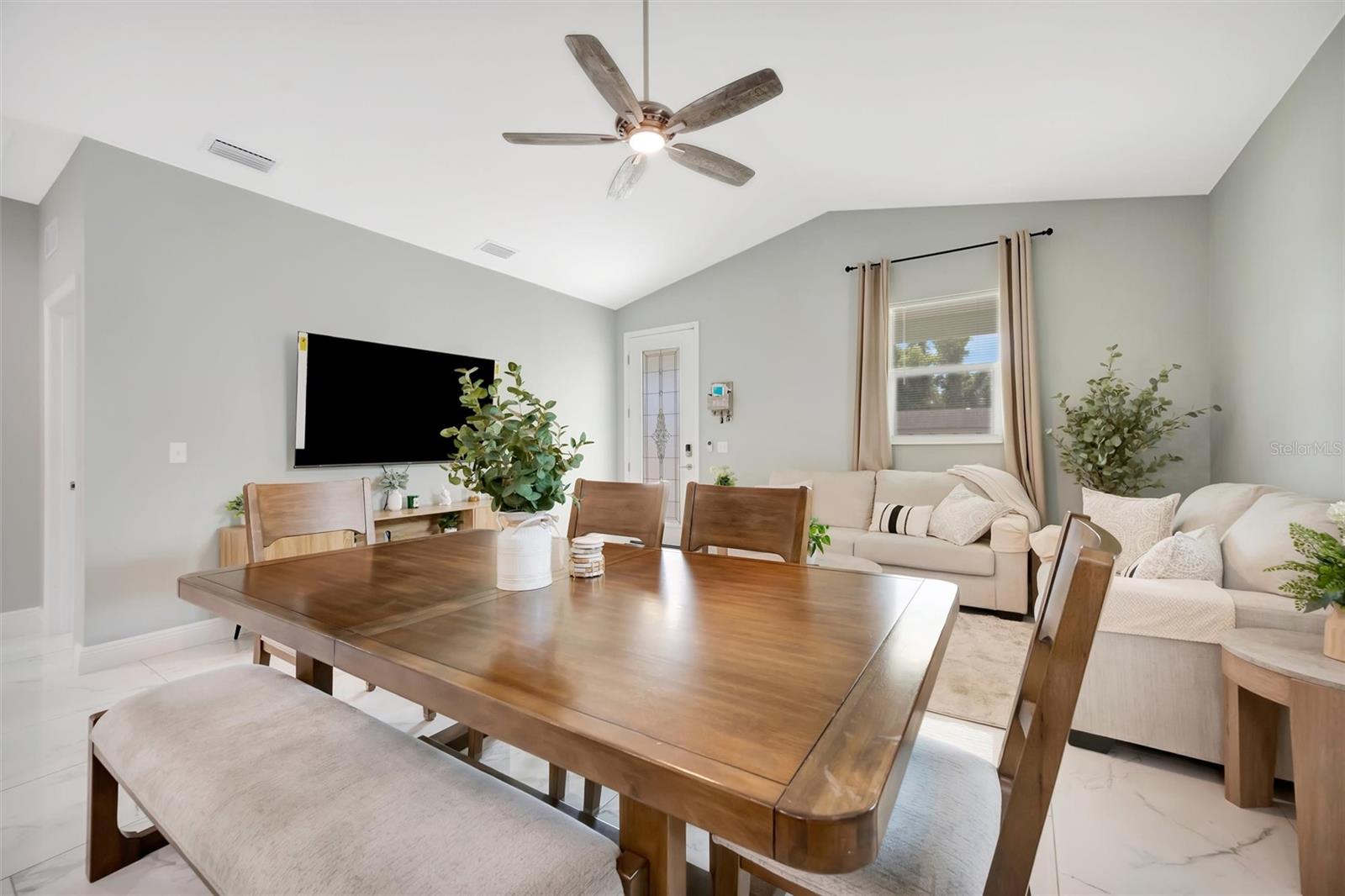 ONECO GARDENS - Residential