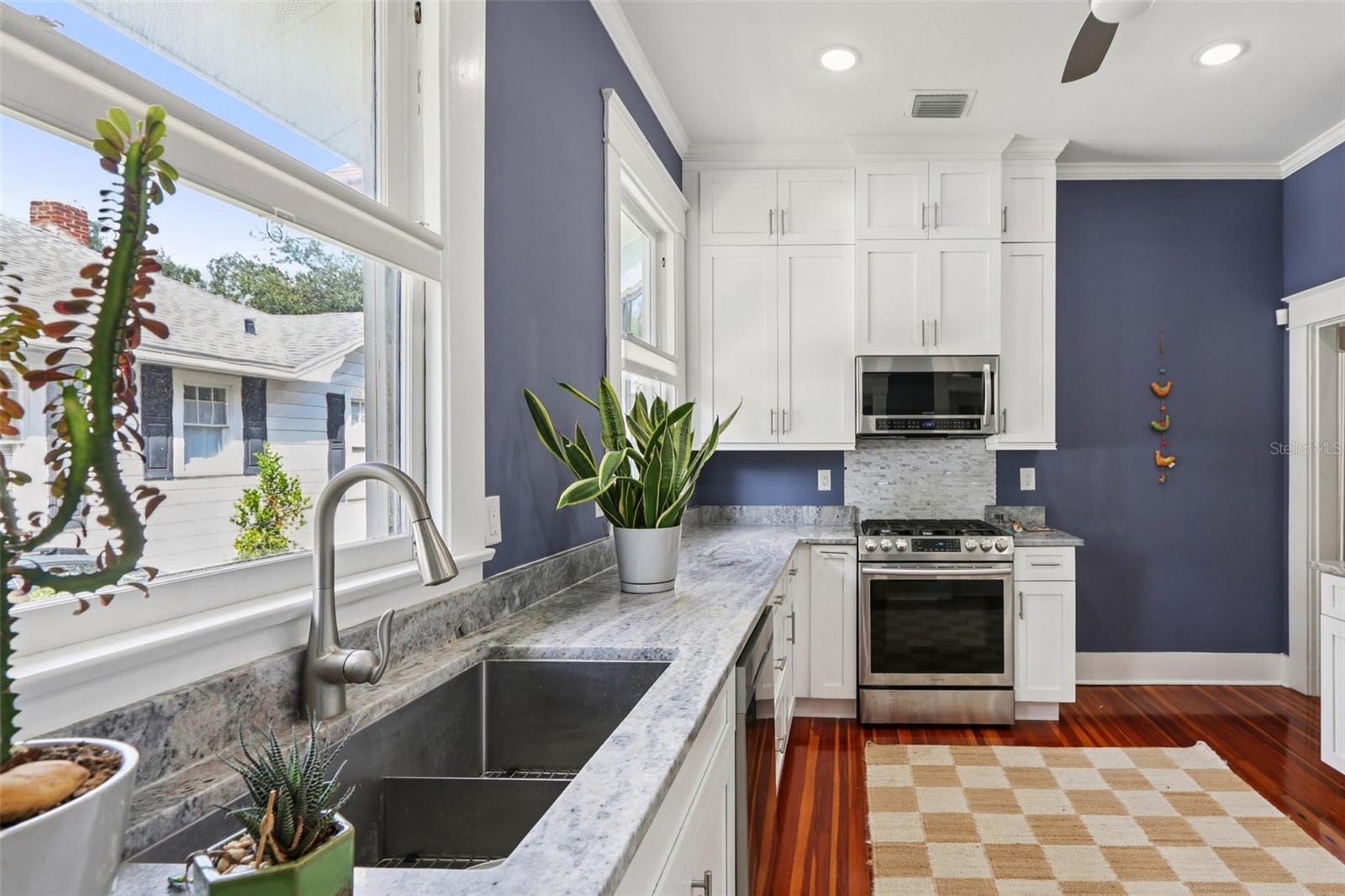 SEMINOLE HEIGHTS OF NORTH TAMP - Residential
