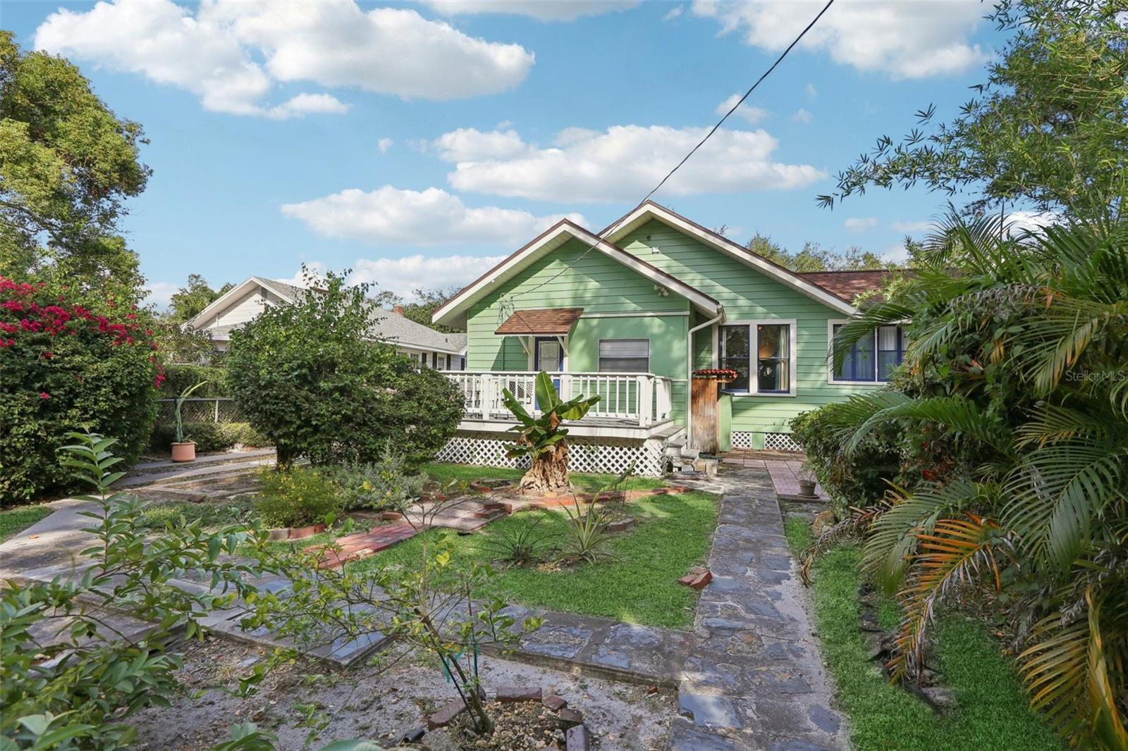 SEMINOLE HEIGHTS OF NORTH TAMP - Residential