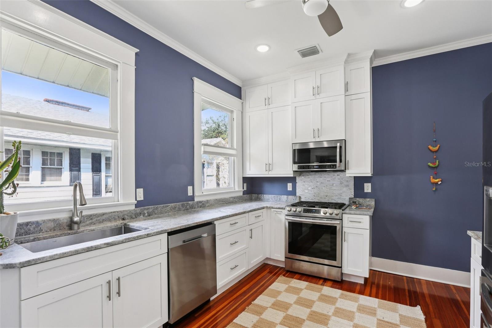 SEMINOLE HEIGHTS OF NORTH TAMP - Residential