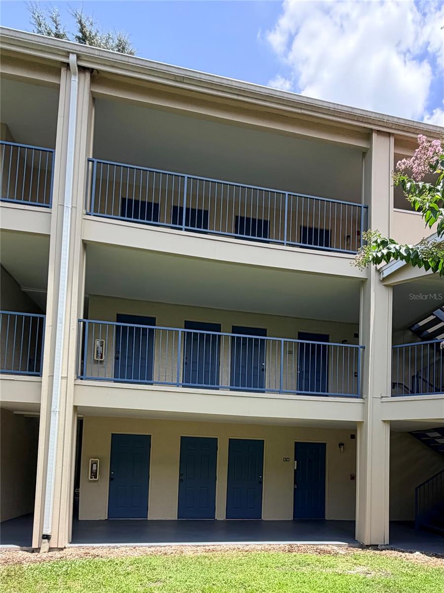 Photo 1 of 22 — 7270 WESTPOINTE BOULEVARD 916, ORLANDO, FL 32835