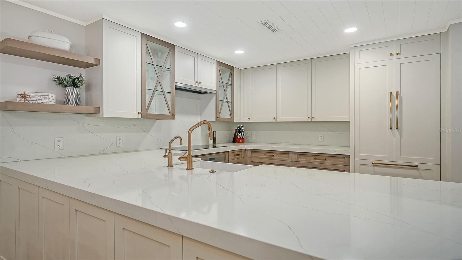 SEAPLACE I - Residential