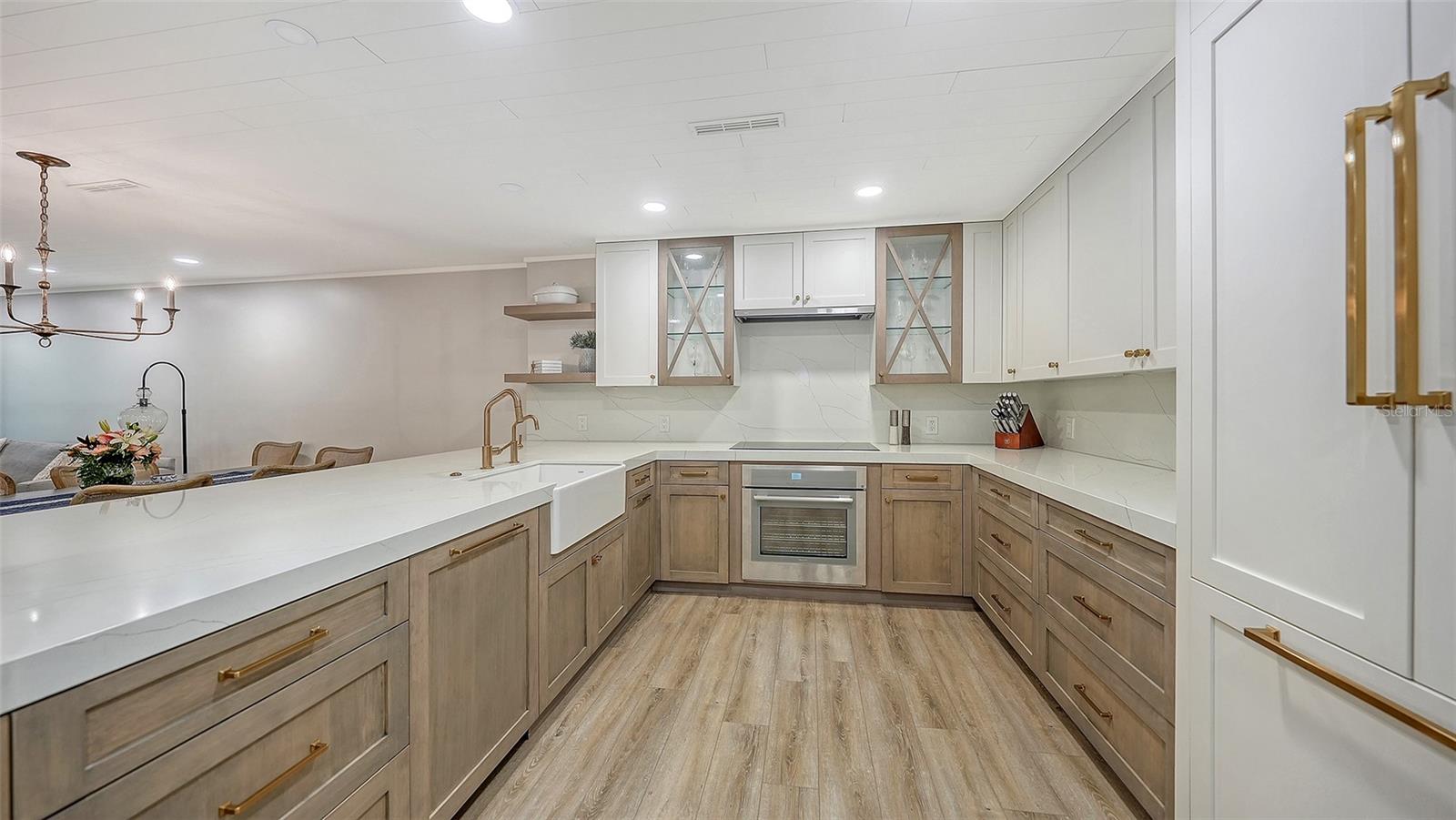 SEAPLACE I - Residential