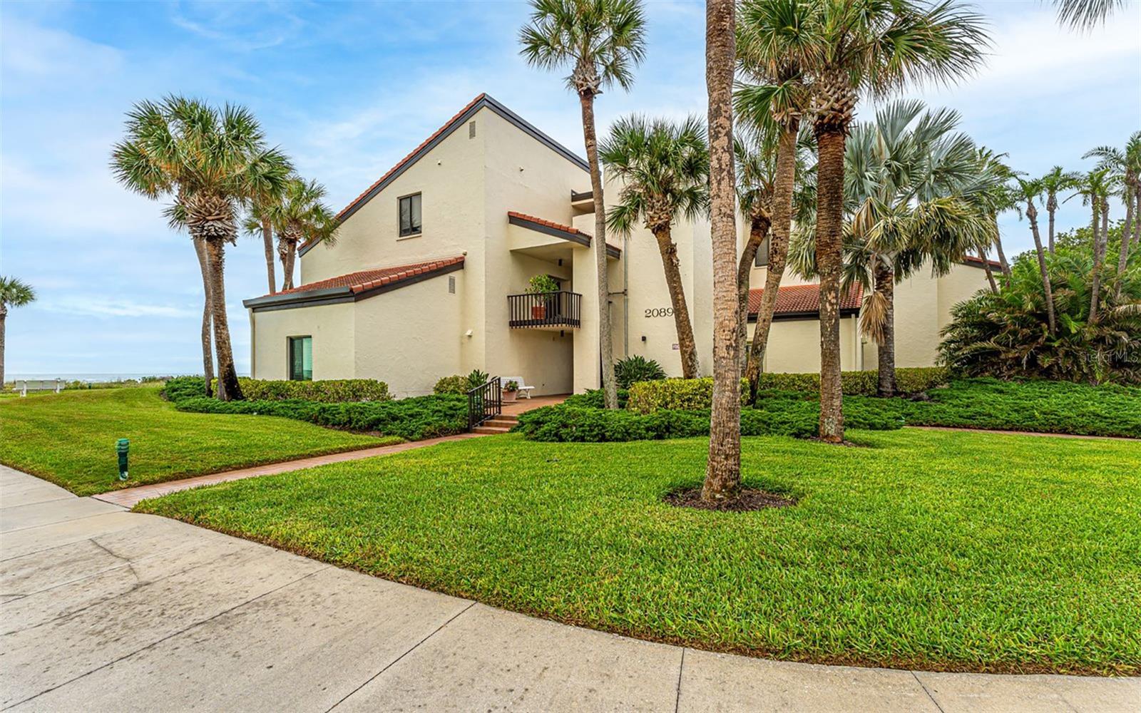 SEAPLACE I - Residential