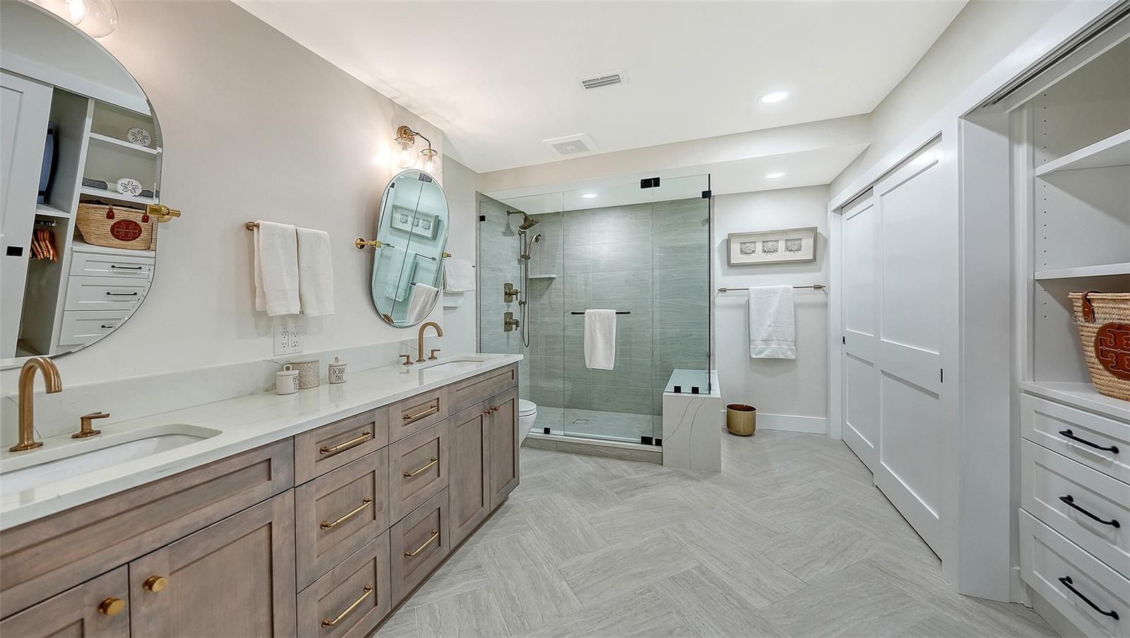 SEAPLACE I - Residential