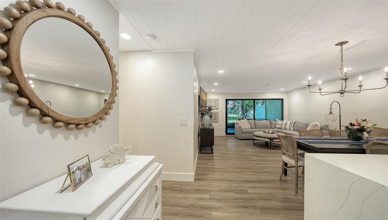 SEAPLACE I - Residential